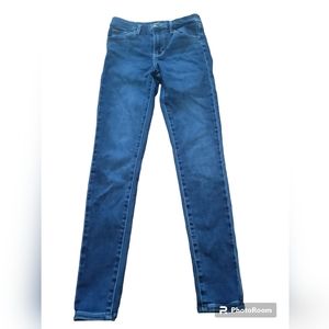 Levis ladies super skinny jeans